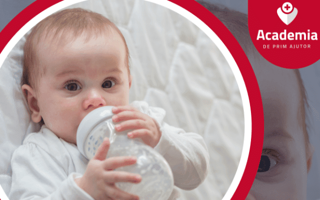 inecul-cu-lichide-lapte-la-bebelusi
